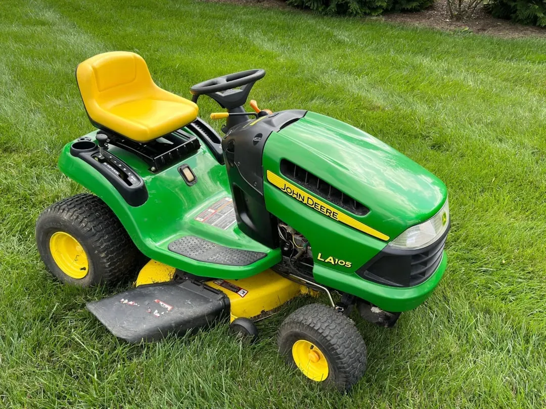 how to clean a lawn mower carb